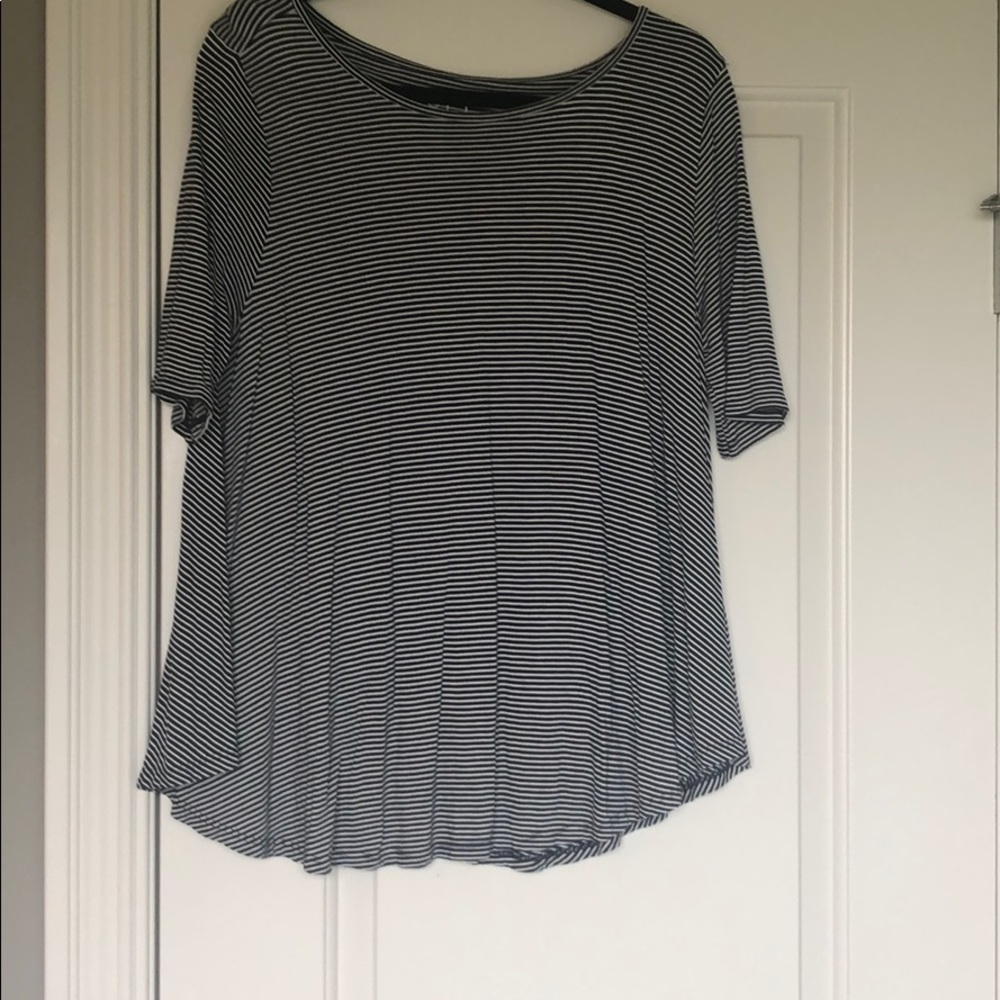 LOFT flowy shirt